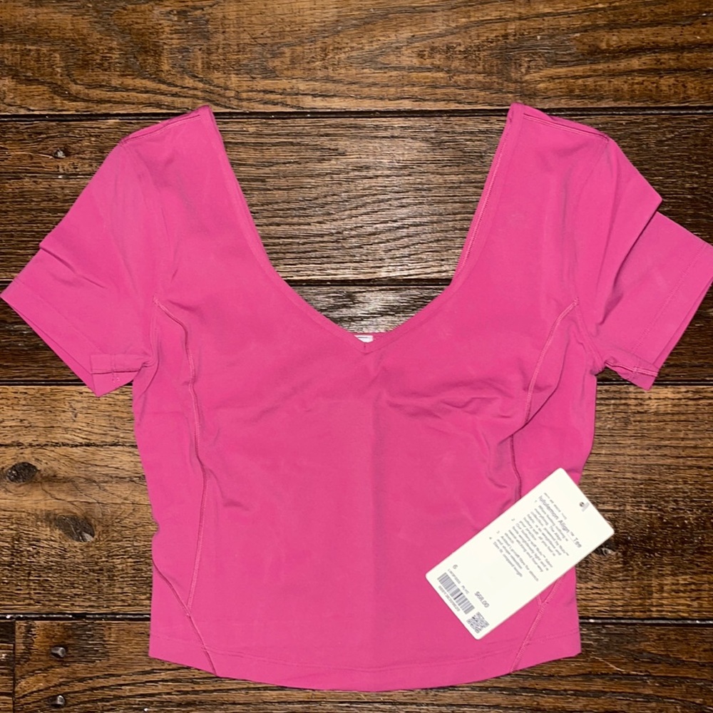 Lululemon Align Tee (NWT) - size 6
